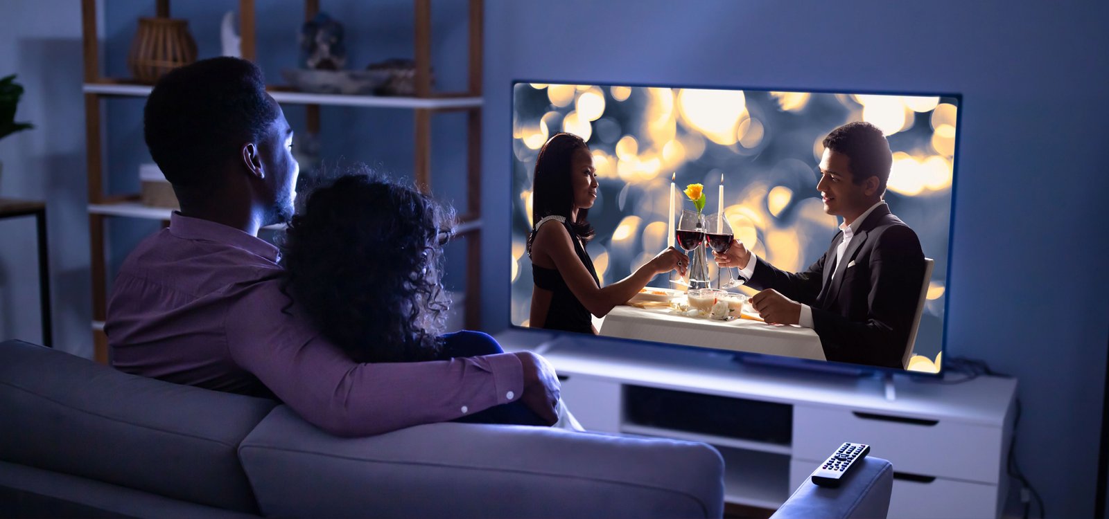 Greek IPTV streaming on Smart TV